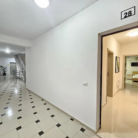 Apartment In Vlore Near Sandy Beach *