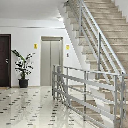 Apartment In Vlore Near Sandy Beach